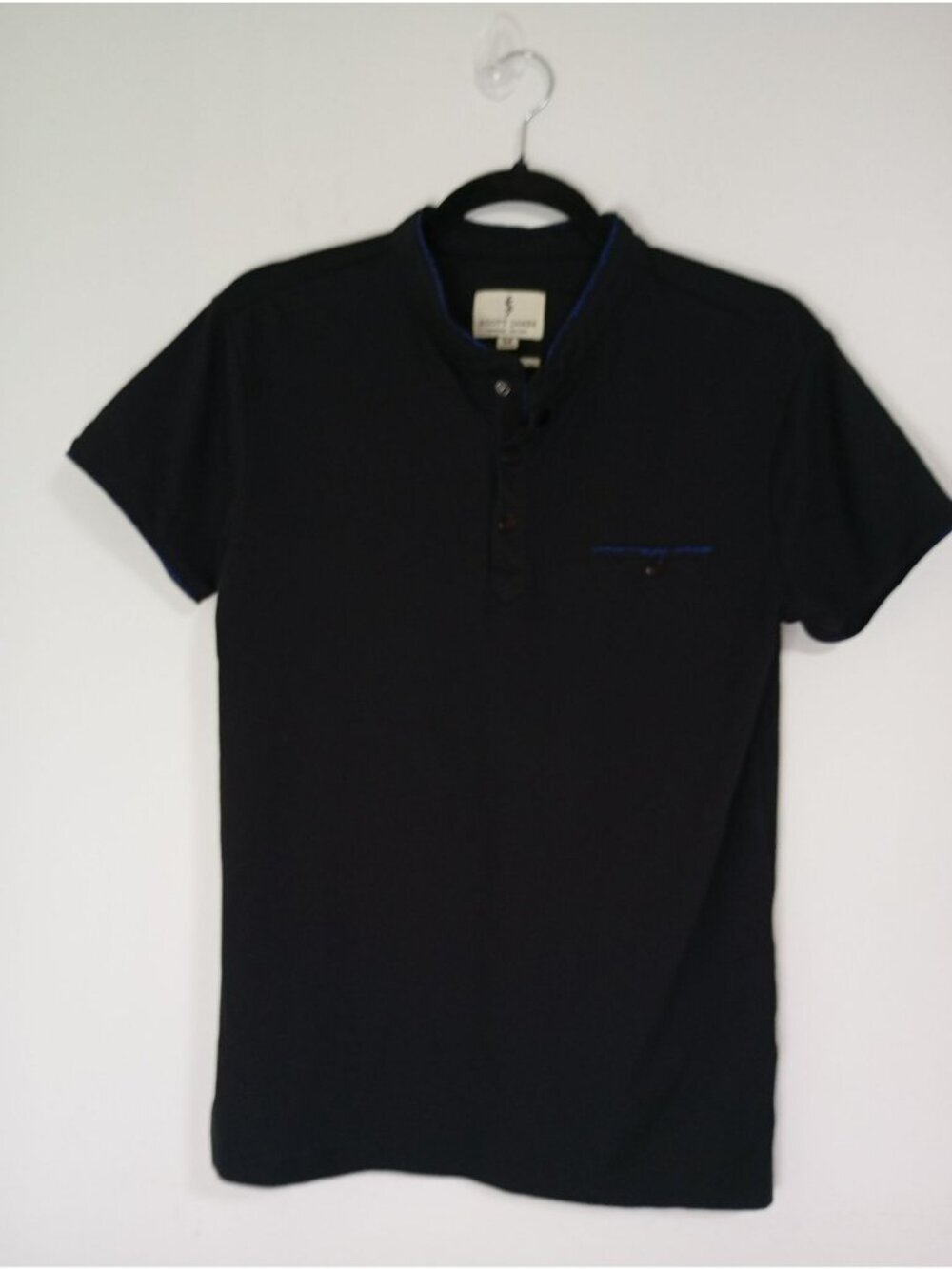 Scott James Black Short Sleeve Polo Shirt Button Details & Chest Pocket Size M